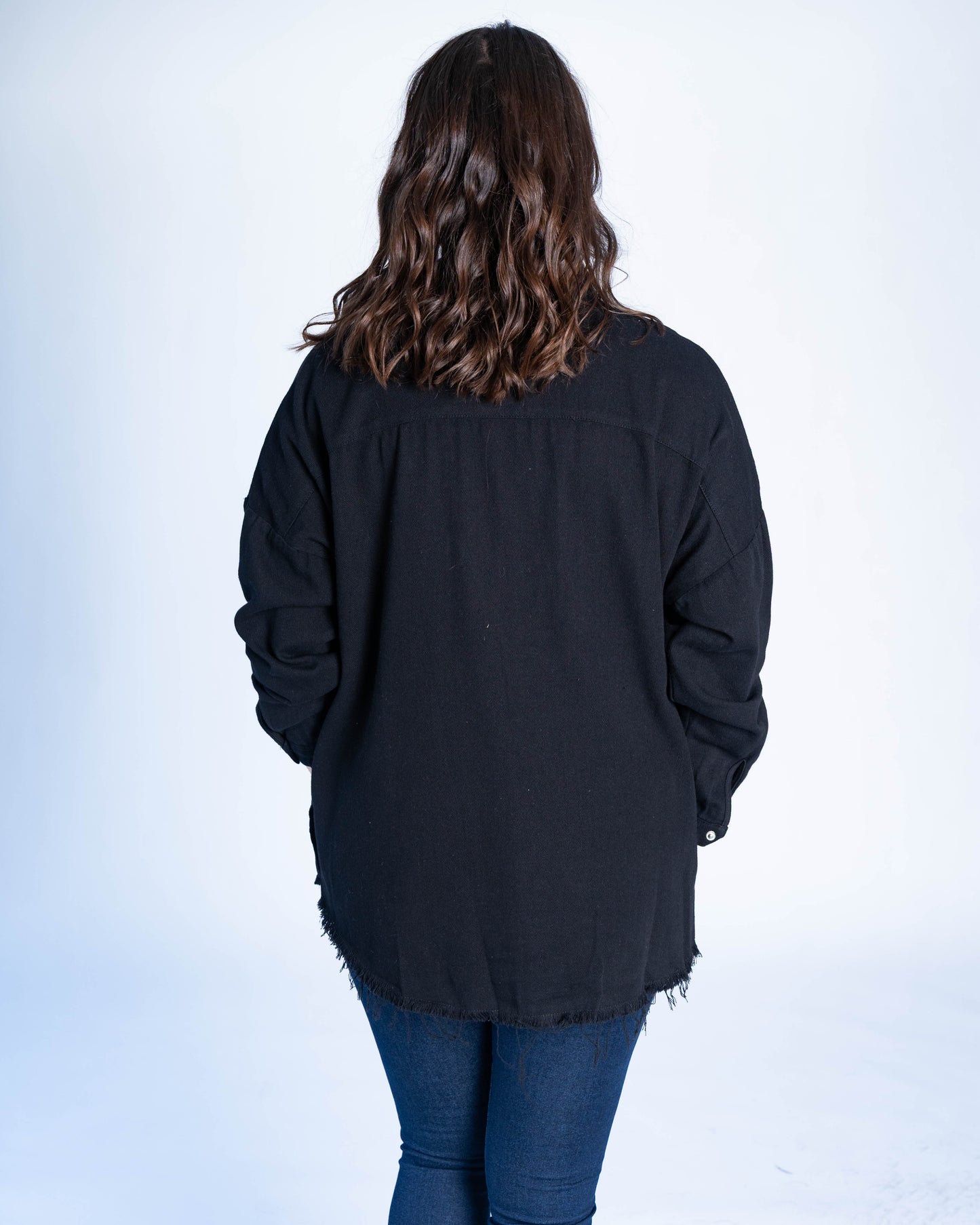 SOBRECAMISA OVERSIZE NEGRA